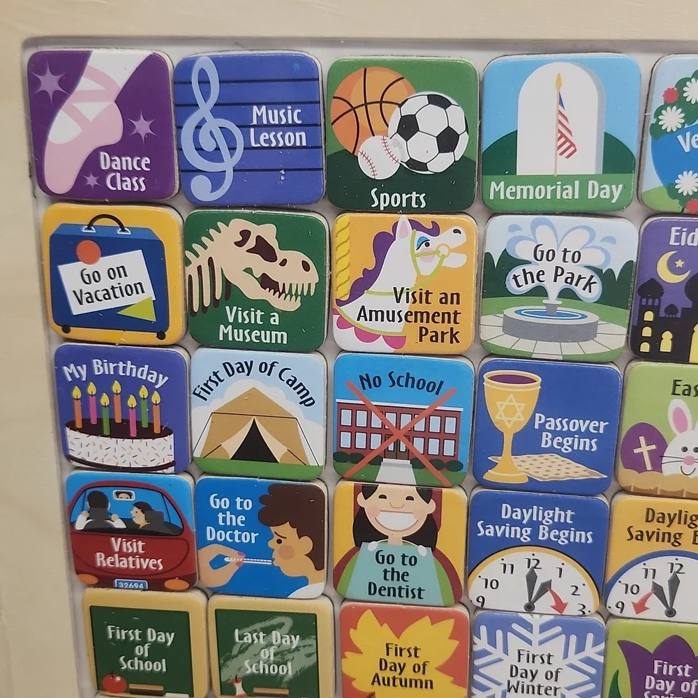 Melissa & Doug Colorful Magnetic Calendar NIP